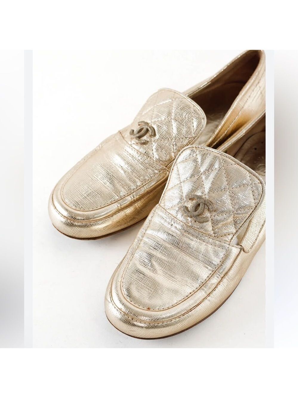 CHANELโMetallic Gold Quilted Leather Loafers Size 40 Wide (fits a 9)